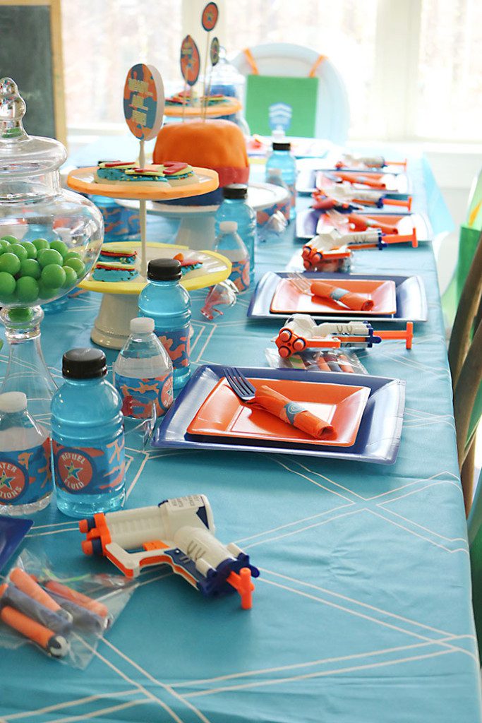 nerf-gun-birthday-party-table