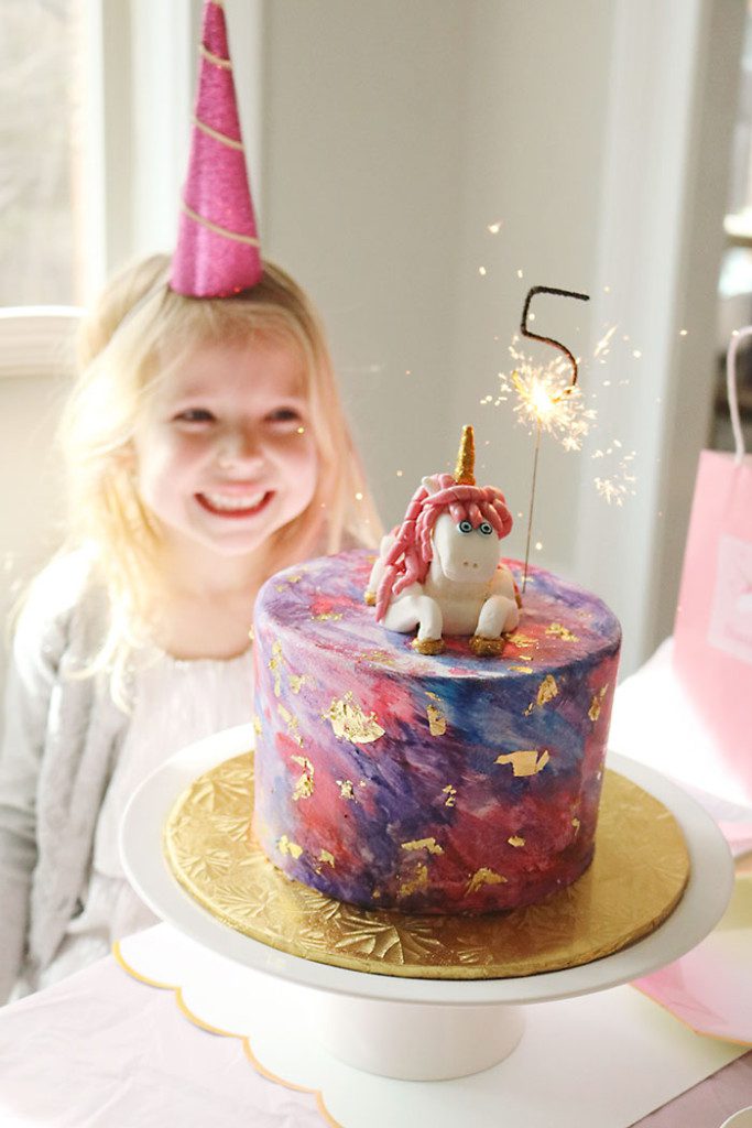 unicorn-birthday-party-Chloe-candles