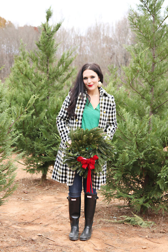 cutting-christmas-tree-outfit-idea, freshly cut christmas tree, cutting Our christmas tree outfit ideas, holiday outfit, hunter boots, oxford coat, jcrew, plaid coat