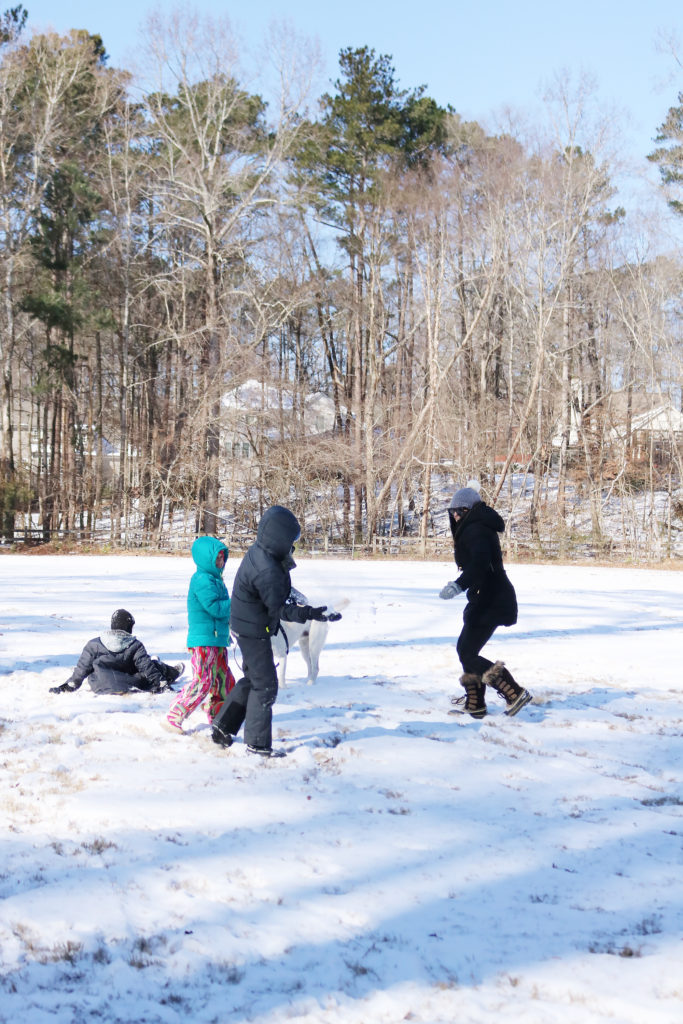 Best Cold Weather Winter Gear for Kids || Darling Darleen