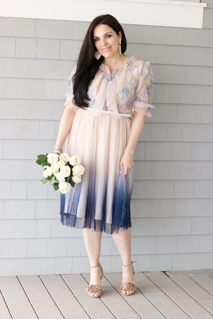My picks for the best and cutest Easter Dresses under $100 that you will want to wear all throughout spring and summer!  Best spring dresses.  || Darling Darleen #easterdress #under100