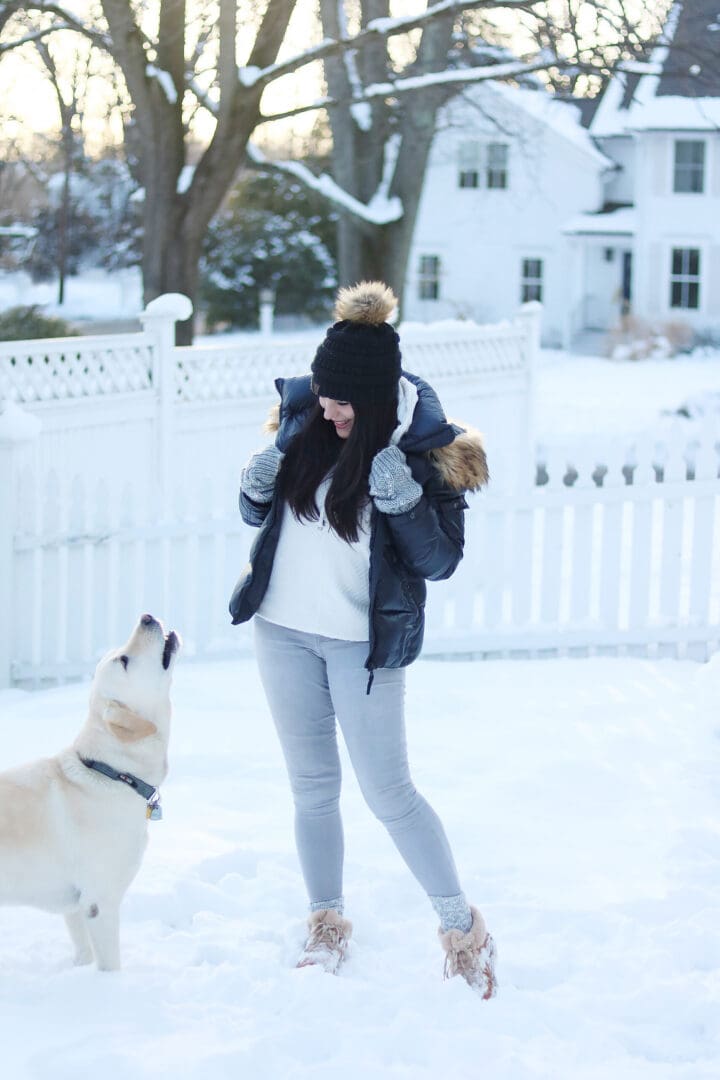 The Best Winter coats and boots sales going on right now to wear right now and stock up for next winter snow season! You don't want to miss! || Darling Darleen Top CT Lifestyle Blogger #wintersales