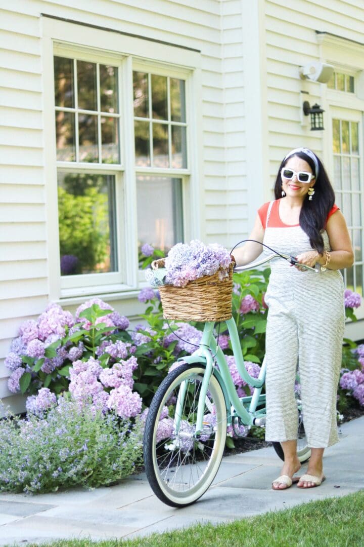 Cutest bike cruiser to enjoy at the beach, around the neighborhood, or the city || Darling Darleen Top CT lifestyle blogger 3 favorite simple summer activities that we like to do as a family and is budget friendly will create lasting memories. || DARLING darleen Top CT Lifestyle Blogger 