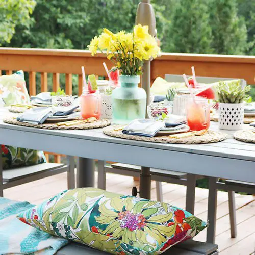 10 Tips for the Perfect Outdoor Backyard Party
