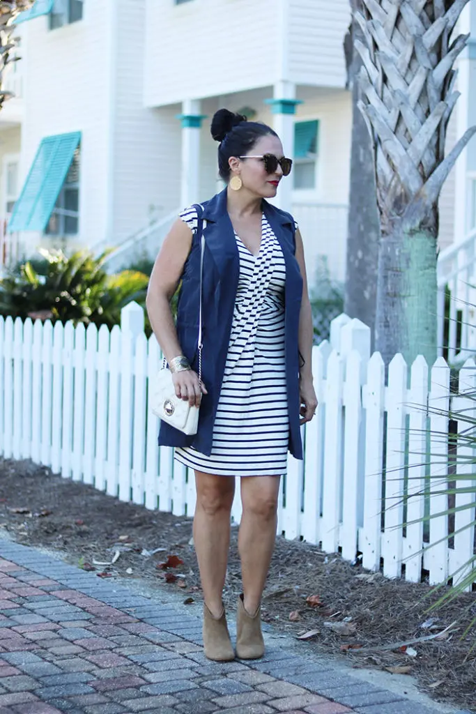 transitional-pieces-for-fall, transitioning summer to fall outfit, transitional wardrobe, fall wardrobe, black and white striped dress, summer dress, cardigan, dress with booties