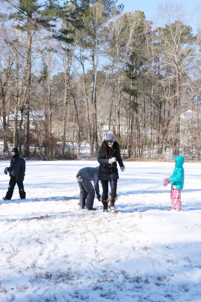 Best Cold Weather Winter Gear for Kids || Darling Darleen