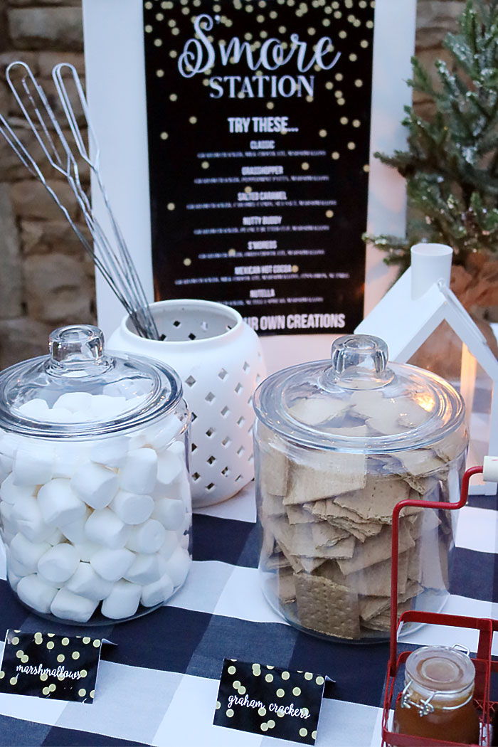Outdoor S'mores Bar + FREE Printables - Darling Darleen | A Lifestyle ...