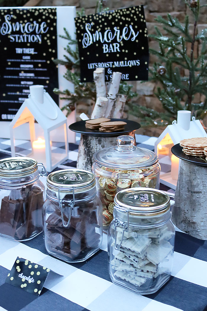Outdoor S'mores Bar + FREE Printables - Darling Darleen | A Lifestyle ...