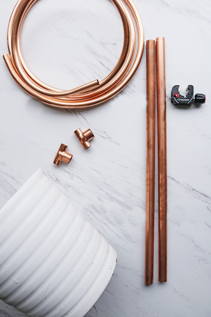 DIY Copper Round Plant Stand - Darling Darleen | A Lifestyle Design Blog