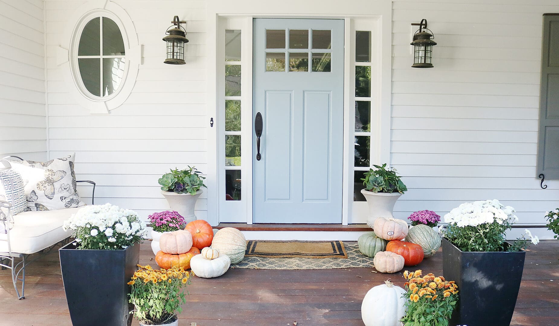 5 Easy Fall Porch Ideas - Darling Darleen | A Lifestyle Design Blog