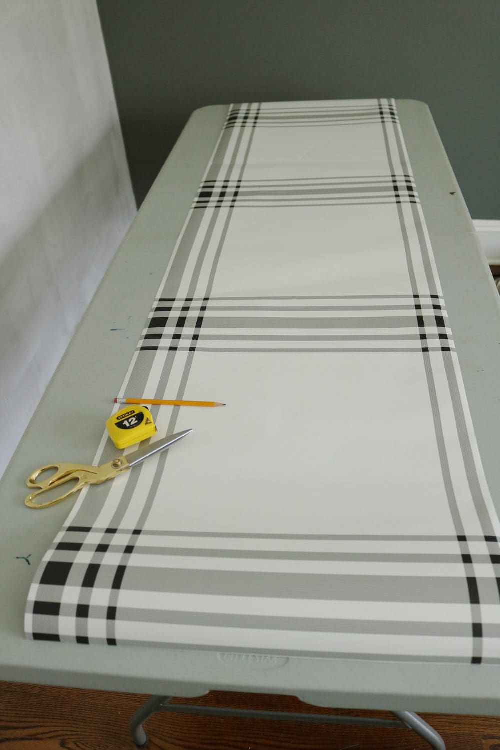 Beginner Guide How to Hang Wallpaper Darling Darleen A Lifestyle