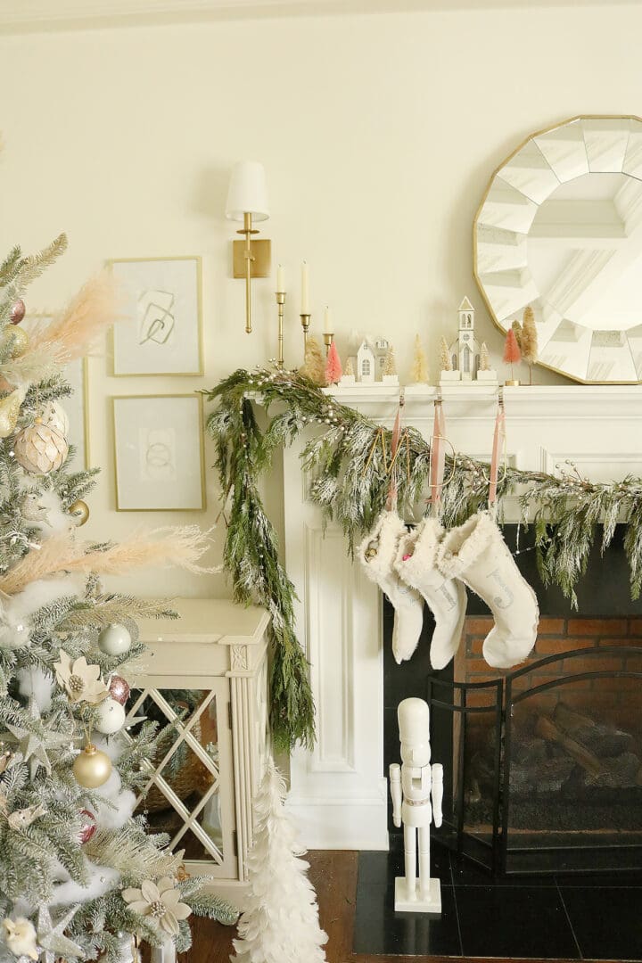 A Pink Christmas - Darling Darleen | A Lifestyle Design Blog