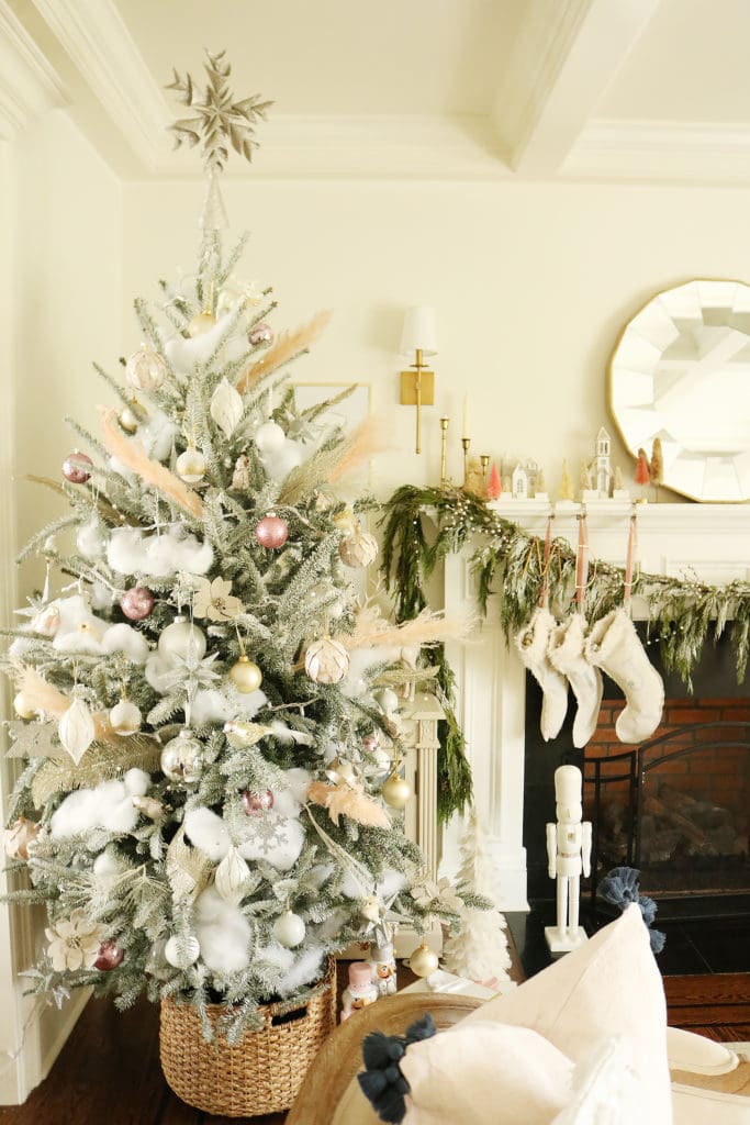 A Pink Christmas - Darling Darleen | A Lifestyle Design Blog