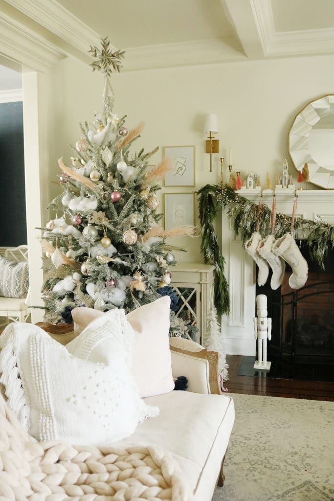 A Pink Christmas - Darling Darleen | A Lifestyle Design Blog