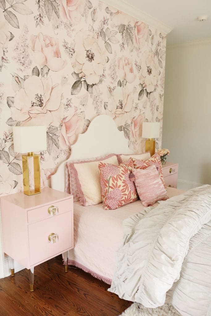 girl-teen-bedroom-floral-wallpaper-rocky-mountain-decal - Darling ...