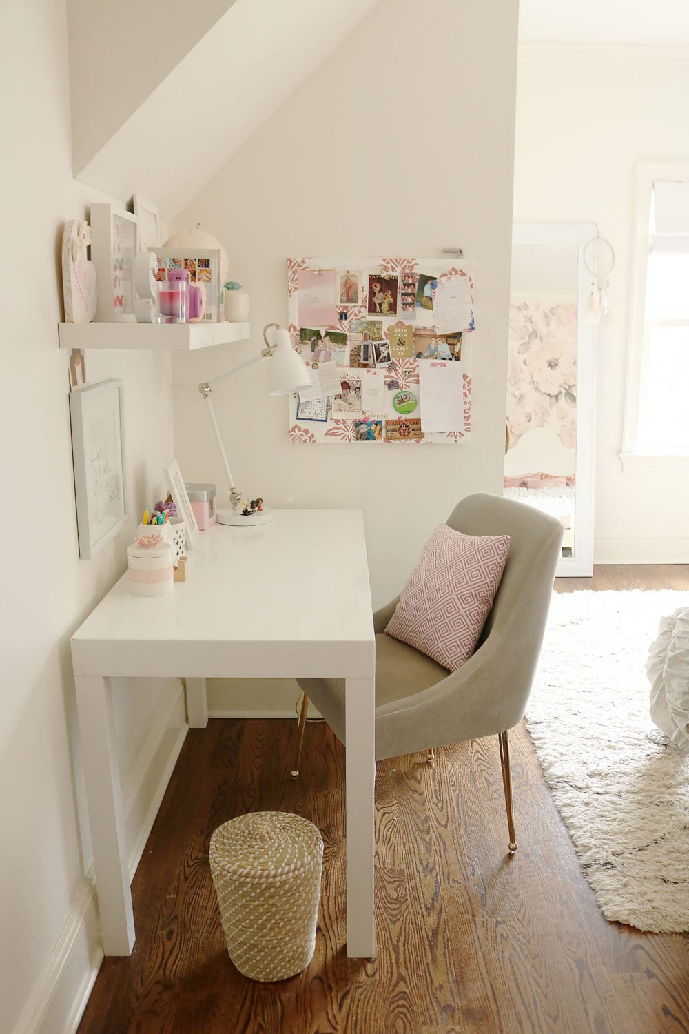 White desk for teenage bedroom sale